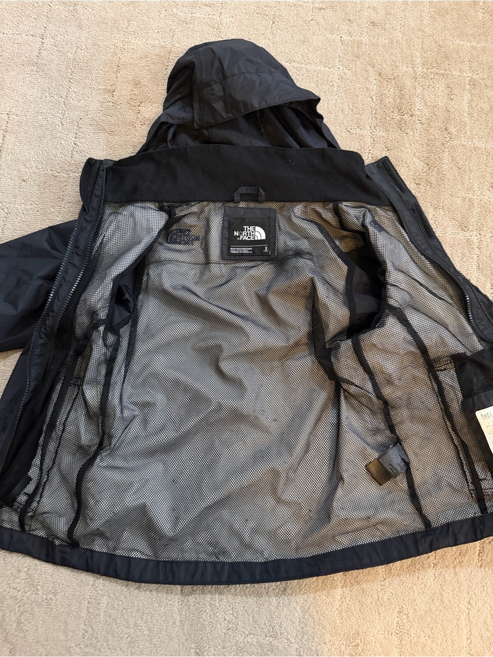 The North Face Triclimate 3-in-1
system. Boys size small - Picture 4 of 7